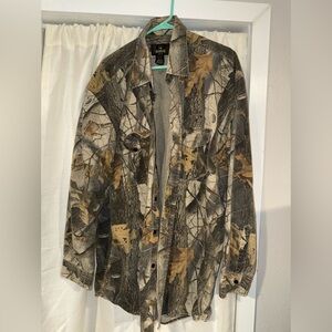 Bass Pro Shops Camo Button Up